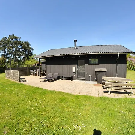 Ferienhaus Unique Place With Tennis Court For The Active Nykøbing Sjælland